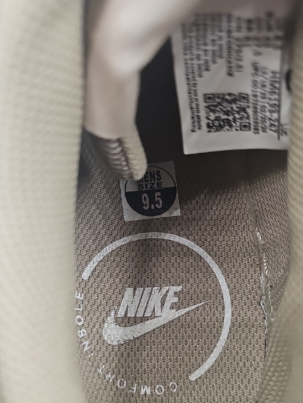 O  Mens Nike Tan And White Shoe - Picture 6 of 8